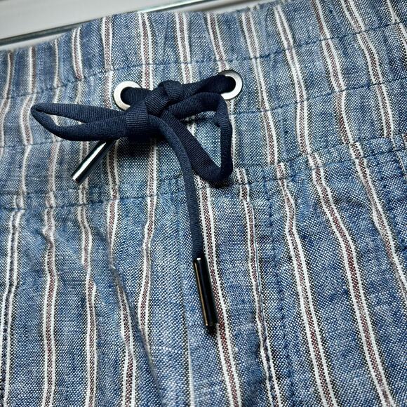 Athleta Cabo Linen Shorts Pull on Blue White Striped Drawstring Lightweight 4 - Picture 3 of 8